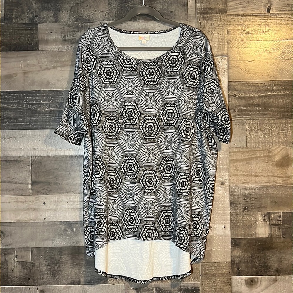 Black & Gray Lularoe Irma